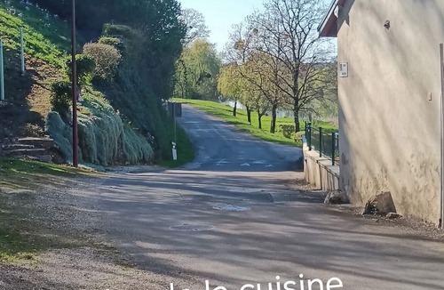 Apremont House | Waterfront house