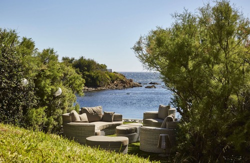 Ramatuelle House | waterfront house