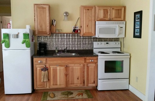 Broaddus House | WATERFRONT House in Peaceful Cove w/Great Fishing