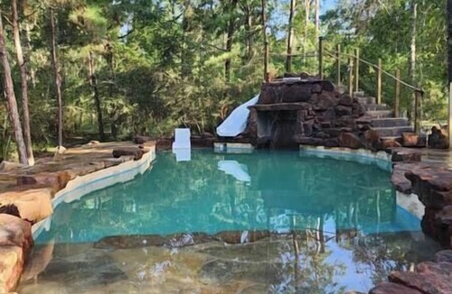 Waller House | Waterfront Houston Hideout In a Magical Forest