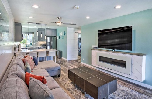 Huntington Beach House | Waterfront Huntington Beach Condo w/Fire Pit