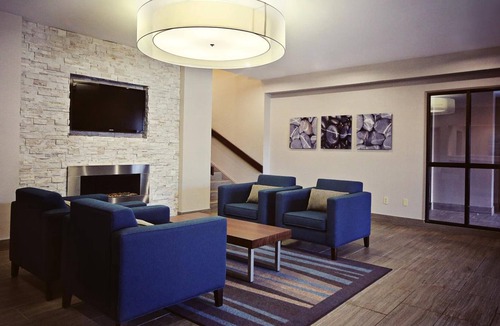 Temiskaming Shores Hotel | Waterfront Inn