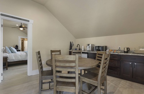 Gig Harbor House | Waterfront Inn