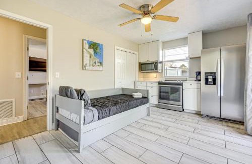 Highlands House | Waterfront JAX Townhome with River Access!