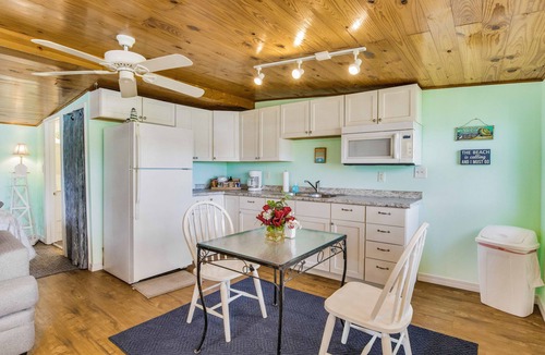 Florida Panhandle House | Waterfront, Kayaks, Adventure