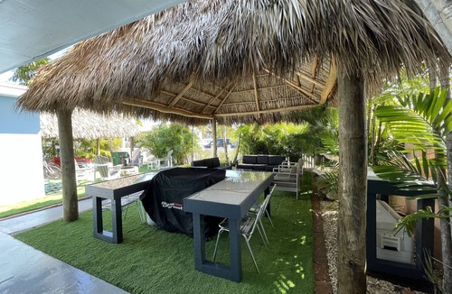 New Town House | Waterfront Key West Home with Pool-Hot Tub on Riveria canal! 28 NIGHT MIN STAY.