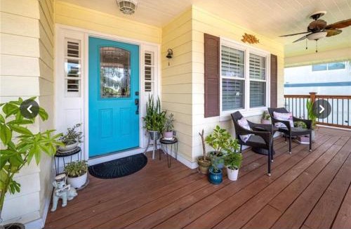 Ellenton House | Waterfront Key West Style Home