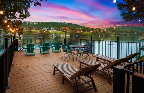 Apache Shores House | *Waterfront* Lake Austin Home ~Boat Slip~ Hot Tub