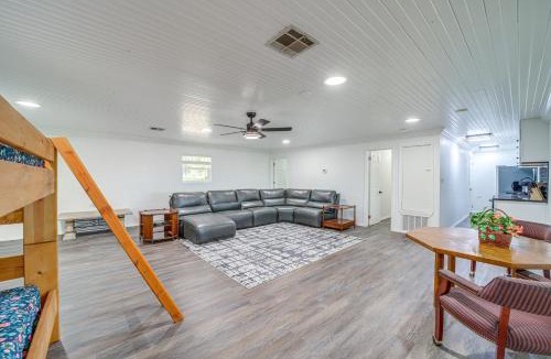 Hoyt House | Waterfront Lake Eufaula Home: Dock & Beach Access!