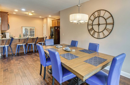 Martin House | Waterfront Lake Hartwell Retreat w/Indoor Hot Tub