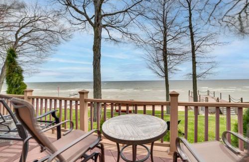 Tawas City House | Waterfront Lake Huron Home - Private Beach!