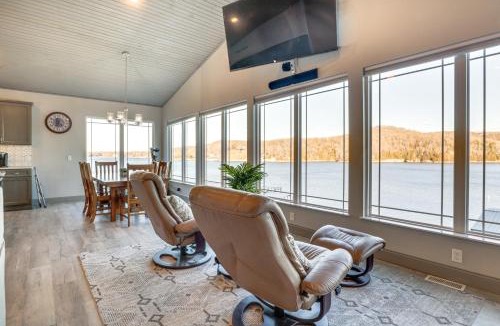 Roach House | Waterfront Lake of the Ozarks Home w/Private Dock