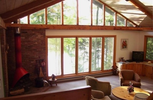 Wilmington House | Waterfront Lake Raponda Vacation Paradise