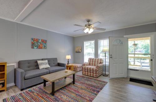 Eatonton House | Waterfront Lake Sinclair Home: Dock + Grill!