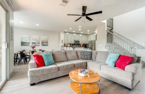 Copperopolis House | Waterfront Lake Tulloch Townhome Steps From Marina
