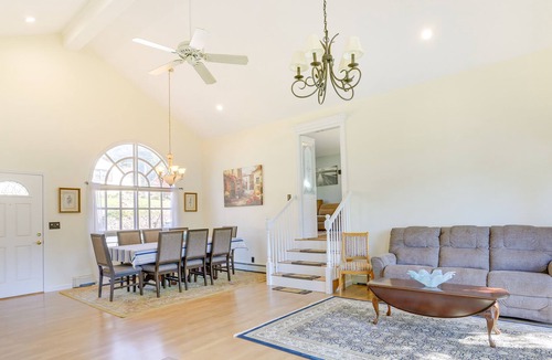 Lake Hopatcong House | Waterfront Lake Hopatcong Vacation Rental w/Dock