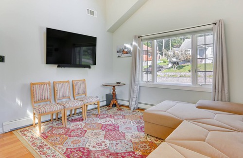 Lake Hopatcong House | Waterfront Lake Hopatcong Vacation Rental w/Dock