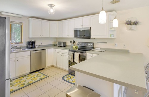 Lake Arrowhead House | Waterfront Lake Arrowhead Home w/ Dock!