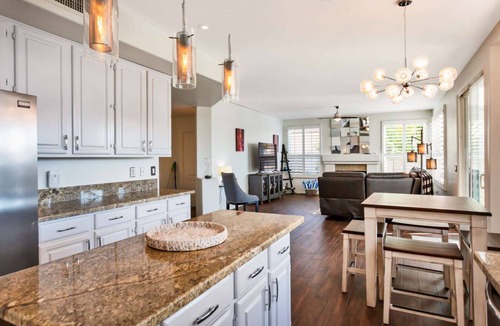 Arrowhead Lakes House | Waterfront Lakehouse w/heated pool/spa/billiards/ping-pong/kayaks!