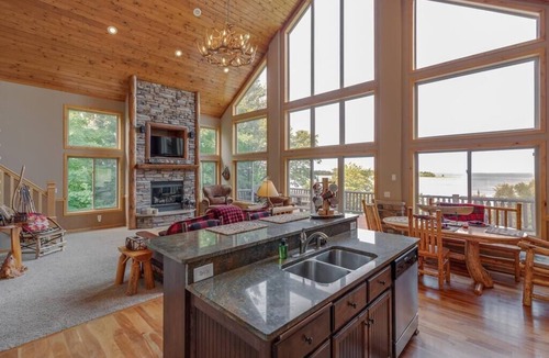Walker House | Waterfront Leech Lake Home w/Dock, Fire Pit & Kayaks