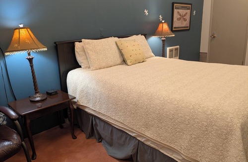 Ames Lake House | Waterfront living on a quiet lake. Pet Friendly.
