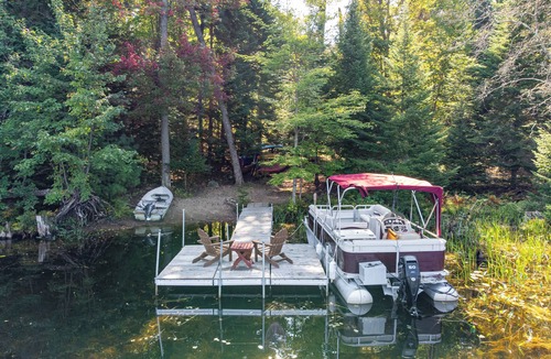 Saranac Lake Apartment | Waterfront Loft