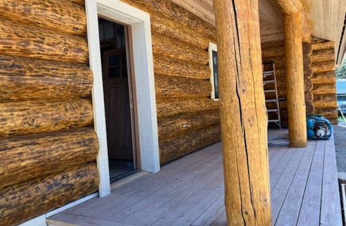 Three Rivers Cabin | Waterfront Log Cabin - Sunriver
