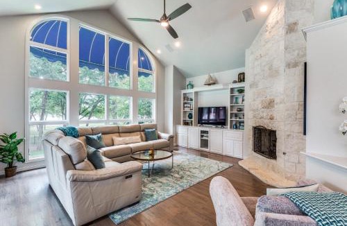 Lakewood Village House | Waterfront Luxury Living with 4-BR Pool and Views