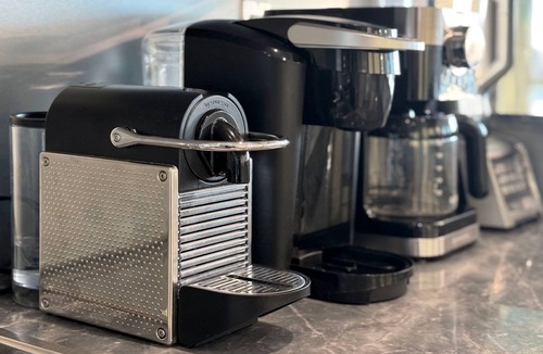 West Avenue Condo | Waterfront Luxury: South Beach 2Bed/2Bath Boutique Condo, Panoramic Views