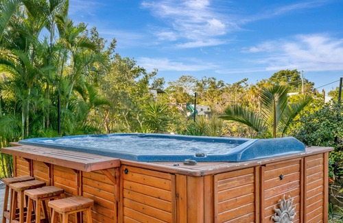 Palmetto House | Waterfront Mansion & Elevator 4 Balconies, Hot Tub