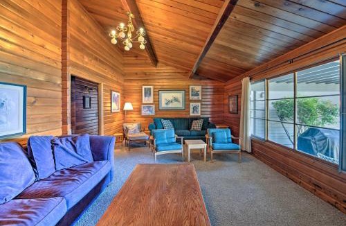 Manson House | Waterfront Manson Cabin on Lake Chelan w/Deck!