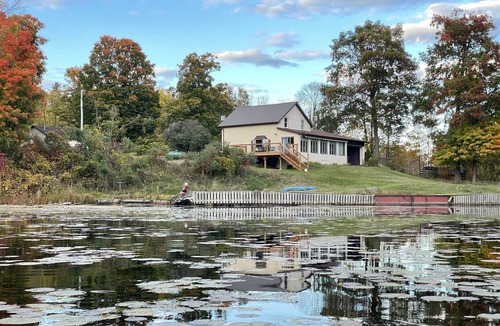 Rideau Lakes Cottage | Waterfront Marina Cottage - 6 beds, private, firepit, no cleaning fee