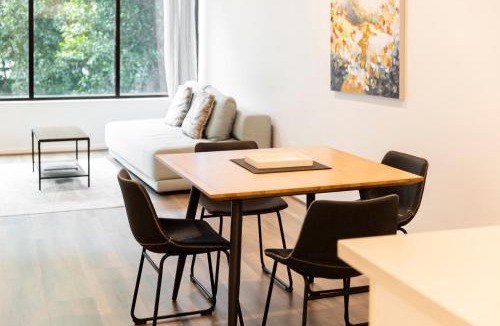 Docklands Apartment | Waterfront Melbourne Apartments