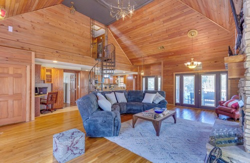 Milton House | Waterfront Milton Home w/Boat Dock!