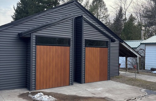 Bellaire House | Waterfront- Modern Luxurious Cabin on Clam Lake – Torch Lake Boating