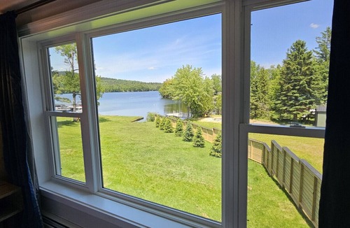 Greenville Junction Hotel | Waterfront Motel-Mountain View-ATV Access