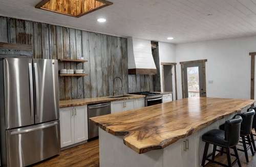 Tay Valley House | Waterfront Nature Escape Hot Tub + Sauna