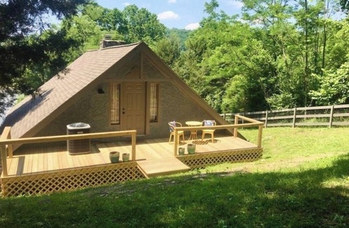 Warsaw Ski Chalet | Waterfront - Near Ark Encounter