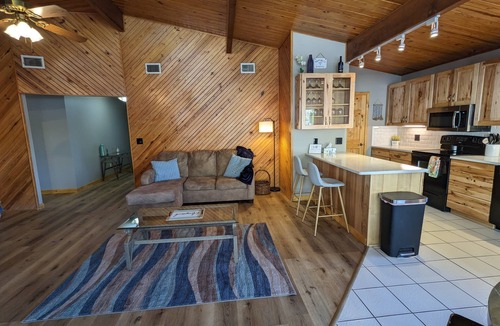 Camdenton House | Waterfront No Stairs Calm Cove