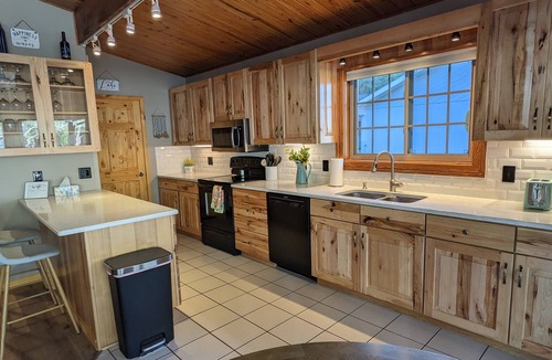 Camdenton House | Waterfront No Stairs Calm Cove