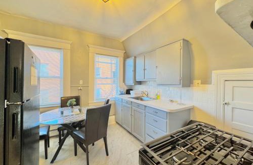 Weehawken Apartment | Waterfront NYC skyline views