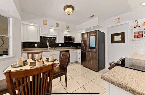 Lake Worth House | Waterfront Oasis, 5B, 4B, Jacuzzi, sleeps 12