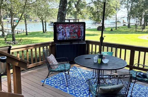 Leisure Land House | Waterfront Oasis, Huge Deck, Fire Pit, Outdoor TV, Sleeps 8, Games +