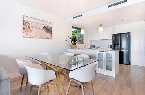 Runaway Bay Apartment | Waterfront Oasis in Runaway Bay - CoastHM