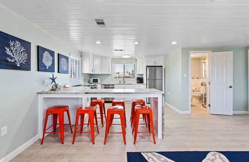 Jamaica Beach House | Waterfront on Bay +Beach+Kayak+ShuffleBoard+Cornhole+Great Fishing