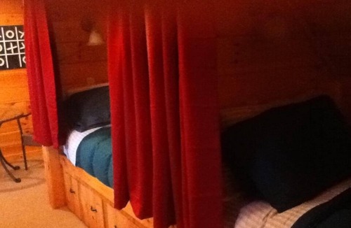 Oquossoc Cabin | WATERFRONT ON RANGELEY LAKE.