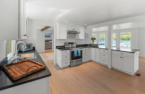 Newbury House | Waterfront on the Parker River! Close to beaches and Newburyport. Pet-Friendly