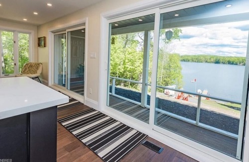 Nosbonsing Cottage | Waterfront, open concept cottage