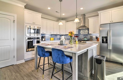 East Ocean View House | Waterfront Paradise w/Deck ~ 1/2 Mi to Beach