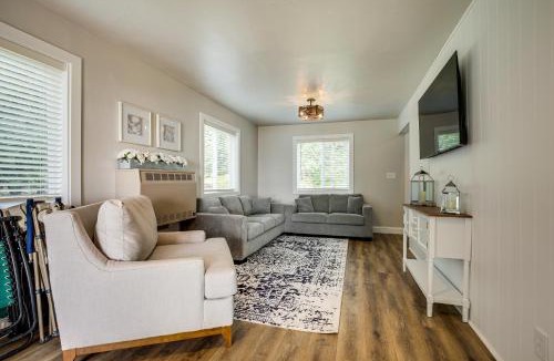 Pelican Lake House | Waterfront Pelican Lake Cottage with Lake Access!